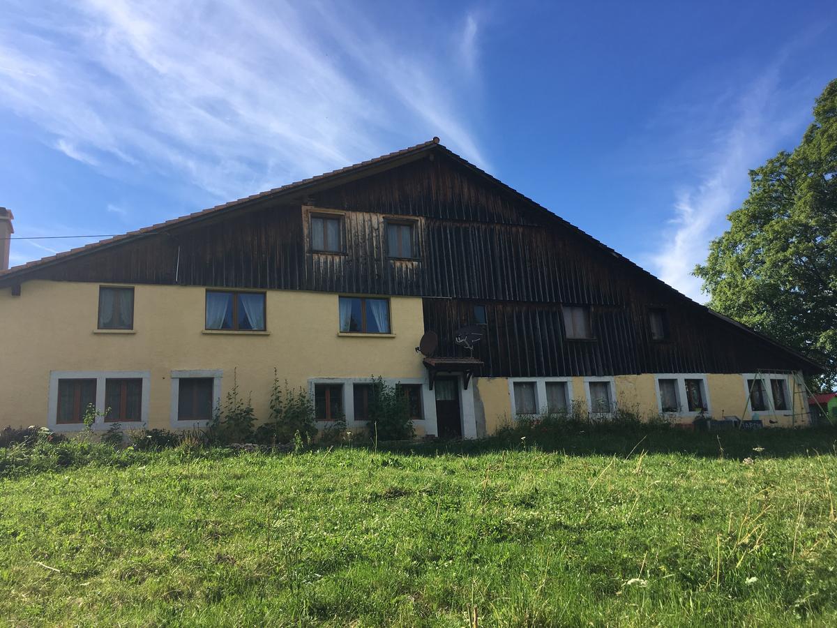 La Dernier Villa La Côte-aux-Fées Dış mekan fotoğraf