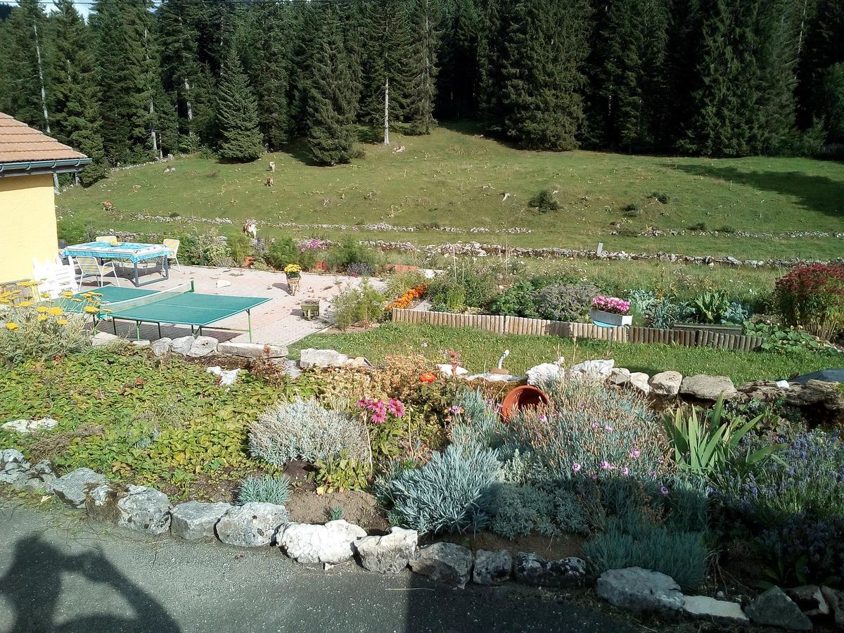 La Dernier Villa La Côte-aux-Fées Dış mekan fotoğraf