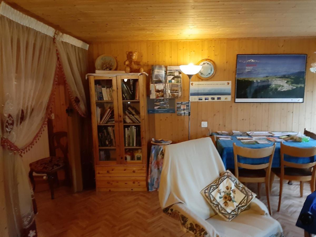 La Dernier Villa La Côte-aux-Fées Dış mekan fotoğraf